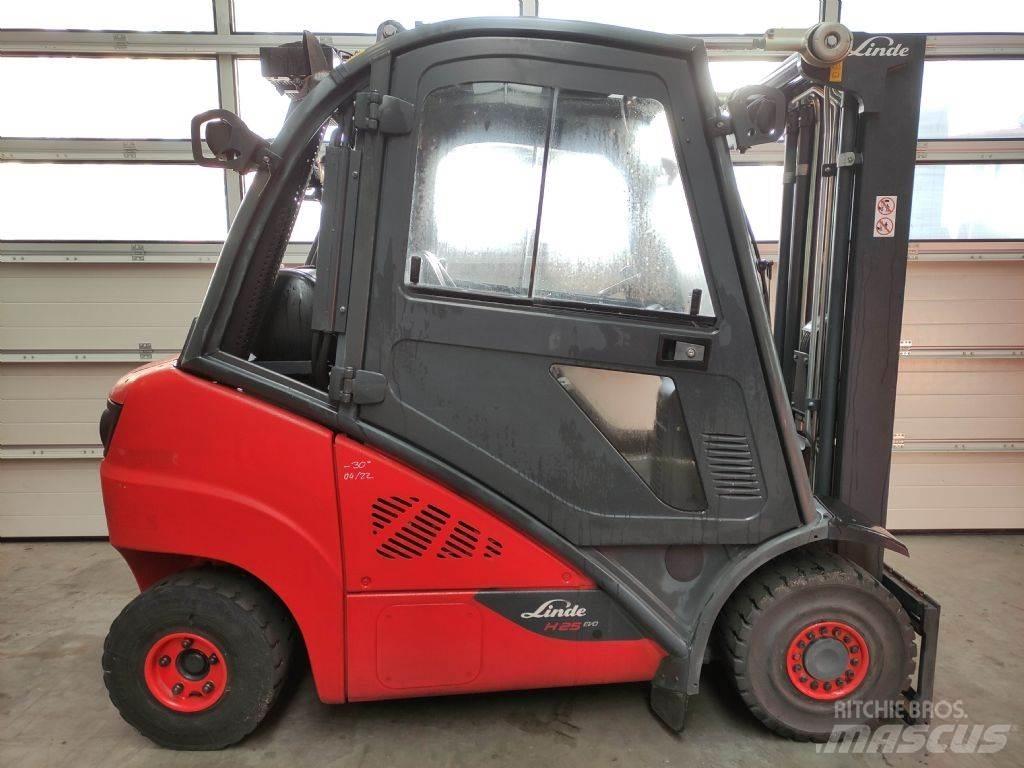 Linde H25T-02-392 EVO Chariots GPL