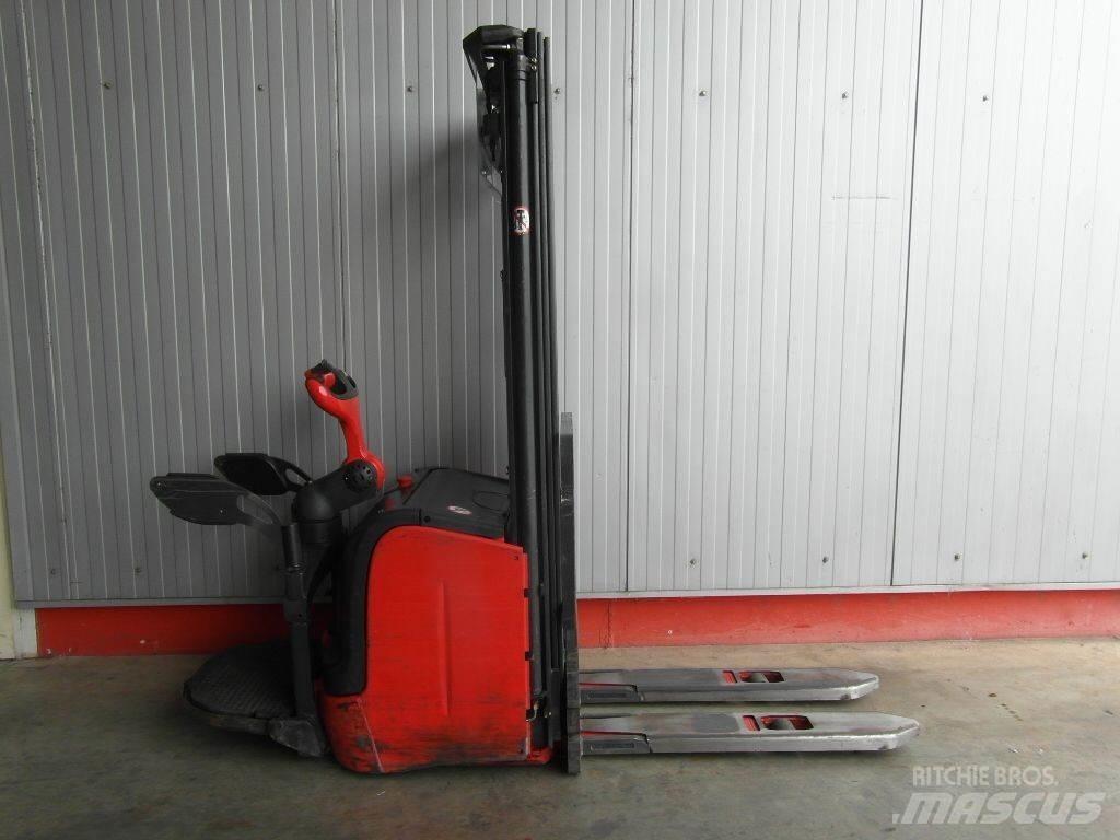 Linde L14AP Gerbeur accompagnant