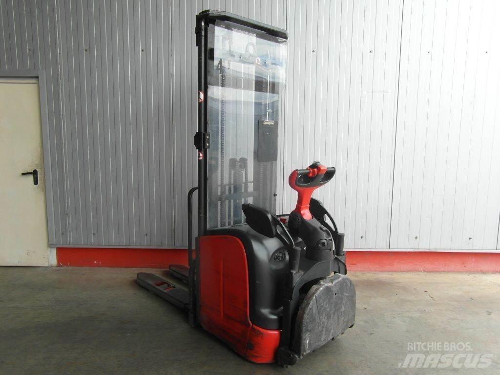 Linde L14AP Gerbeur accompagnant