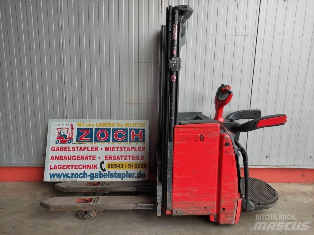 Linde L14APi Gerbeur accompagnant