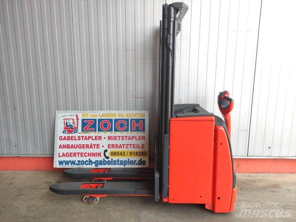 Linde L14i Gerbeur accompagnant