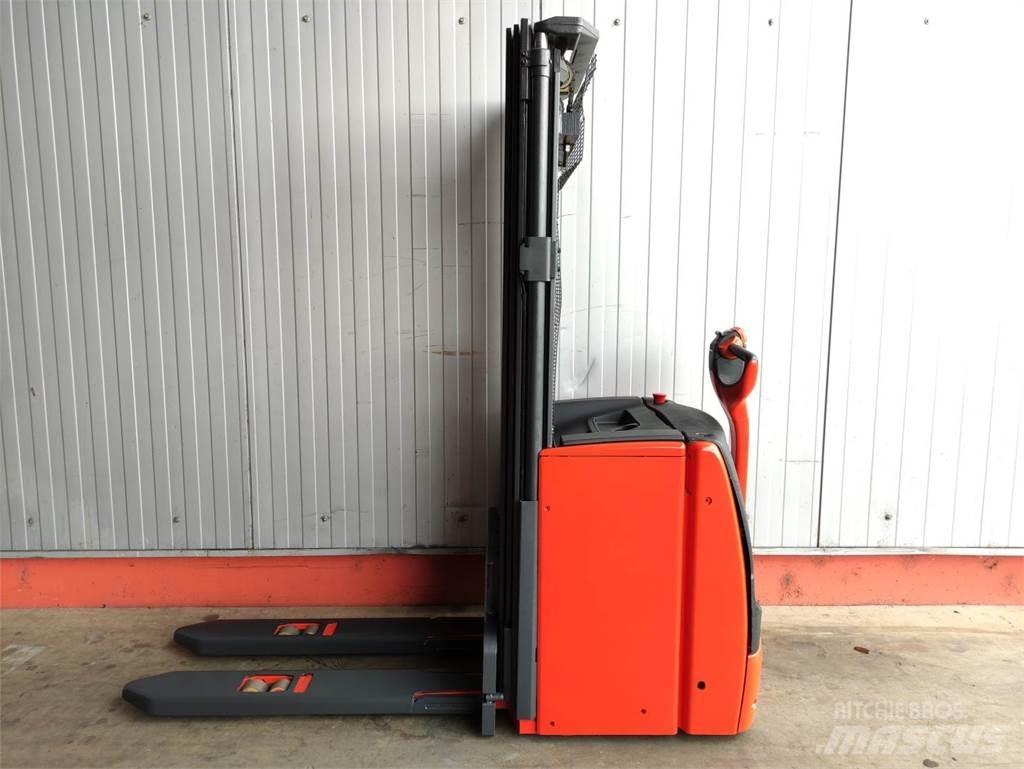 Linde L16-1173 Gerbeur accompagnant