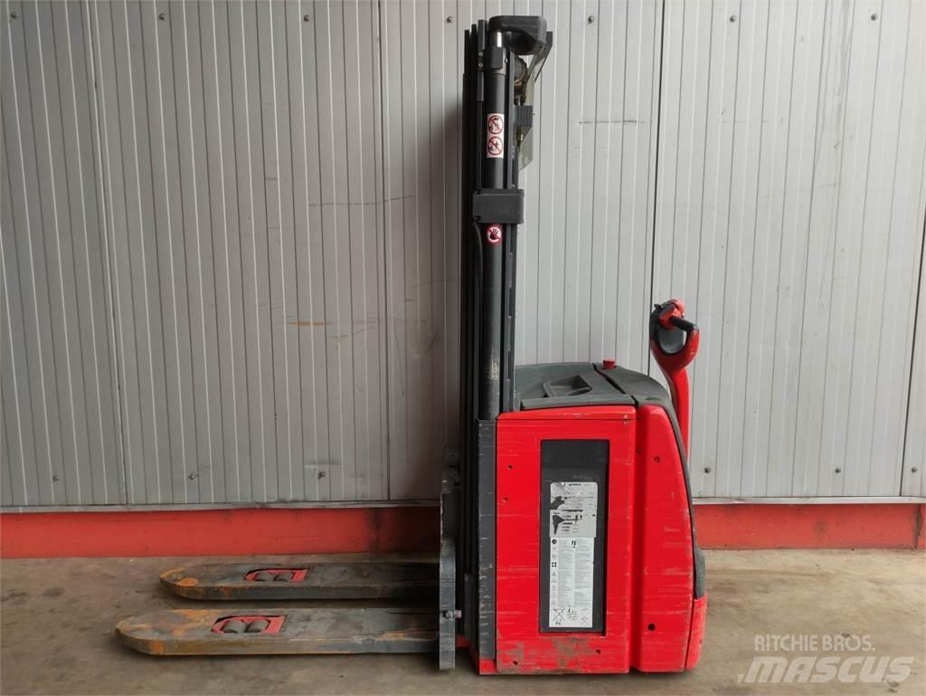 Linde L20-1173 Gerbeur accompagnant