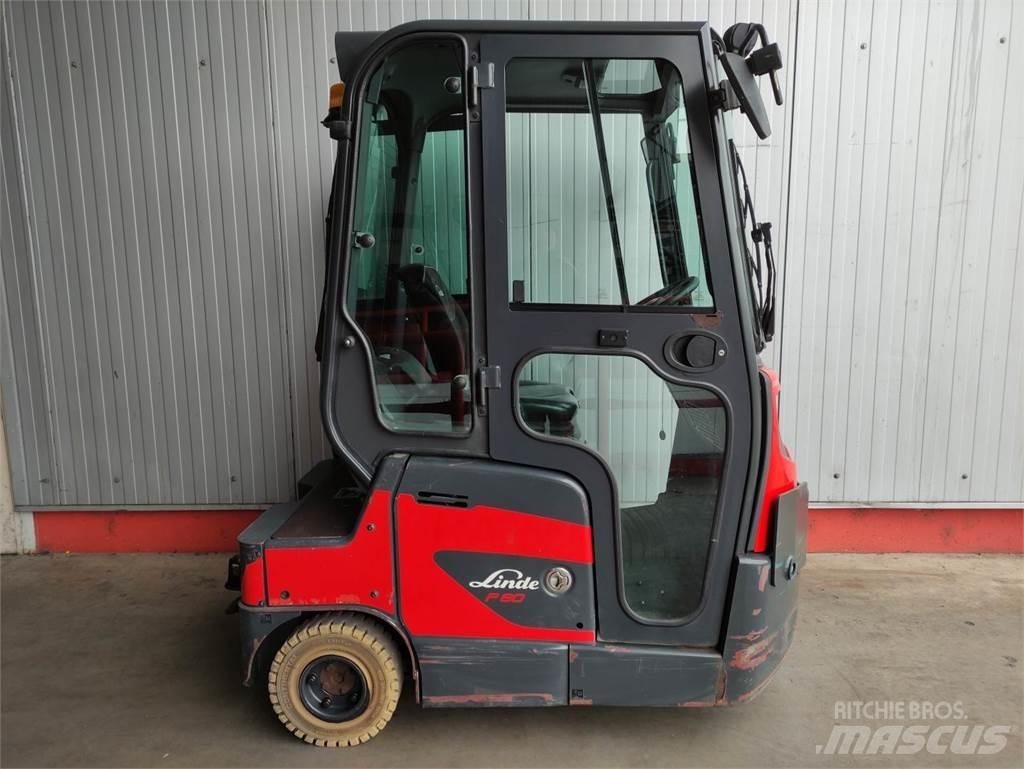 Linde P80-1191 Chariot remorqueur