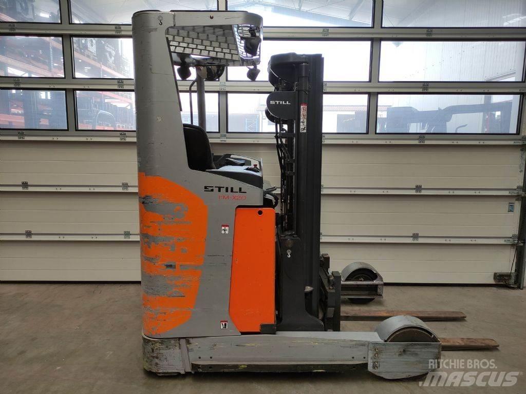 Still FM-X-20 Chariot à mât rétractable