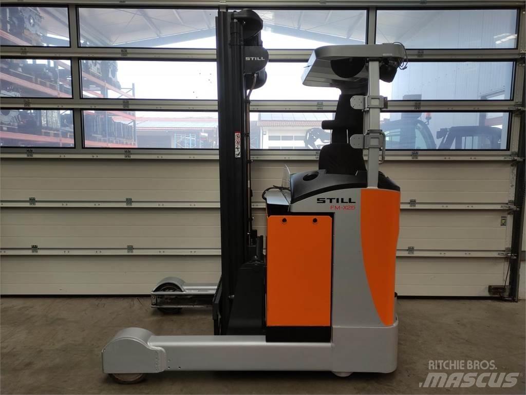 Still FM-X-25 (LACK NEU) Chariot à mât rétractable
