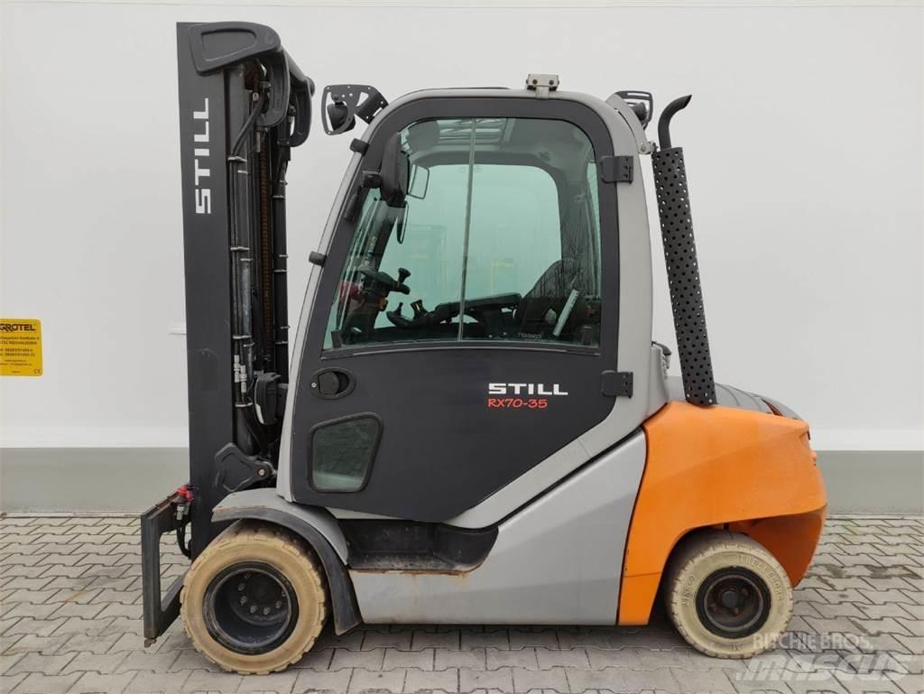 Still RX70-35 Chariots diesel
