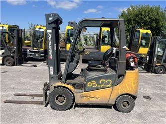Jungheinrich TFG320