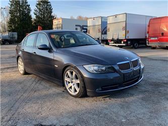 BMW 330i