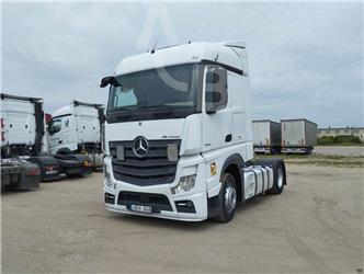 Mercedes-Benz Actros 1845