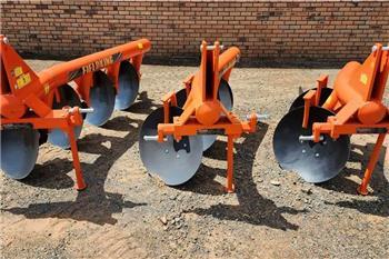  Other New Fieldking disc ploughs available