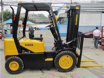 Daewoo D25S-3