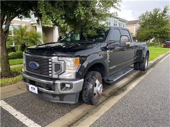 Ford F 350 Lariat