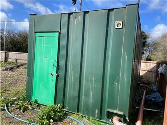  SITE TOILET 12 X 9