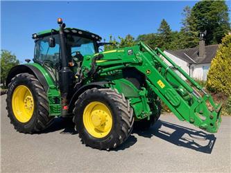 John Deere 6215 R