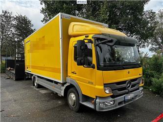 Mercedes-Benz Atego 818 Van