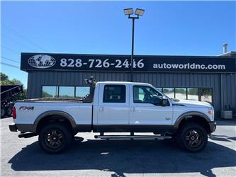 Ford F-350 SD King Ranch Crew Cab 4WD