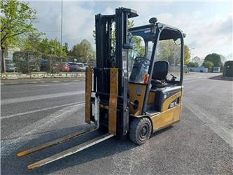 Caterpillar EP16NT