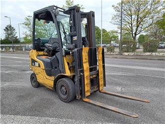 Caterpillar GP15N2
