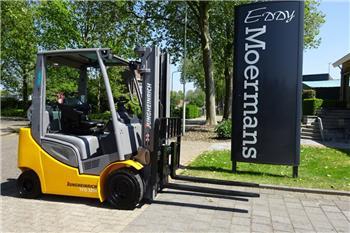 Jungheinrich TFG 320s LPG