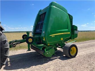 John Deere 864