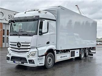 Mercedes-Benz Actros 2553L 2 soner Carrier, Bussbygg 21 paller 2