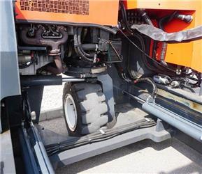 Combilift C8000