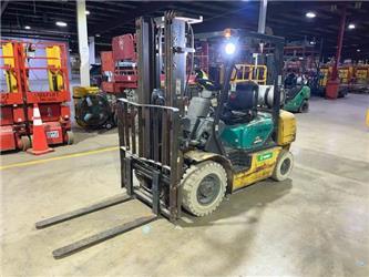 Komatsu FG25T-14