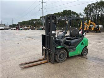 Komatsu FG25T-16