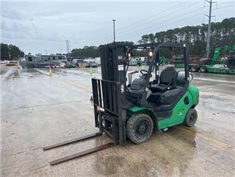 Komatsu FG25T-16