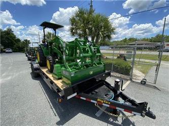 John Deere 4044R