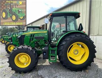 John Deere 6105E