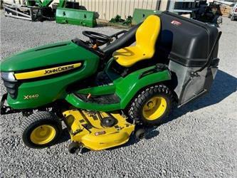 John Deere X540