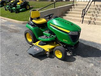 John Deere X570