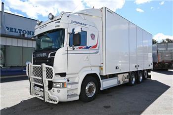 Scania R580 8x4 ADR