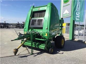 John Deere 864