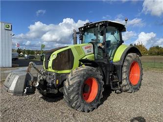 CLAAS AXION 810