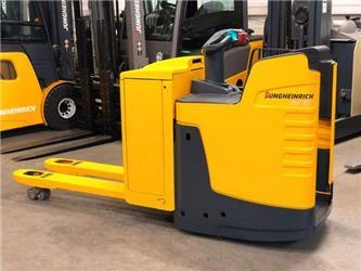 Jungheinrich ERE 225 - 2500KG - BJ. 2010