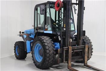 JCB 930-4