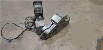 John Deere Tamtron vaaka