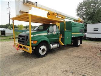  Ford/ Terex F750 / XT60
