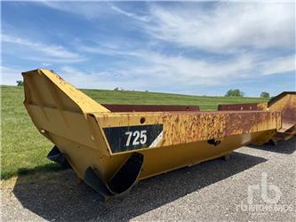 Caterpillar 725