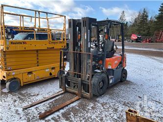 Doosan G25G