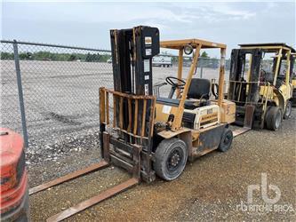 Komatsu FG25-8