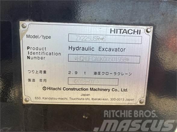 Hitachi ZX225USR-6 Pelle sur chenilles