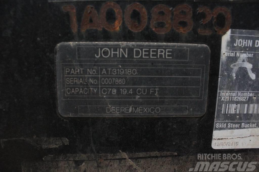 John Deere 325G Chargeuse compacte