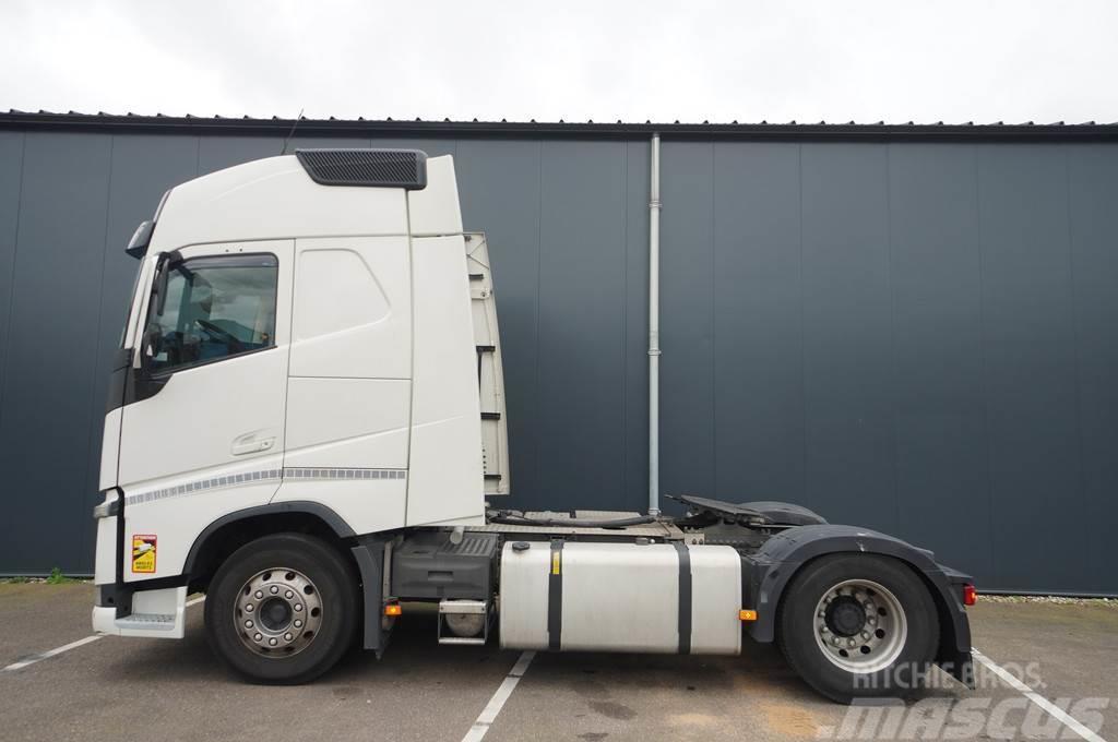 Volvo FH 460 EURO 6 GLOBETROTTER Tracteur routier