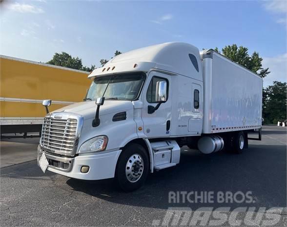 Freightliner CASCADIA 113 Camion Fourgon