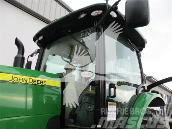 John Deere 8245R Tracteur