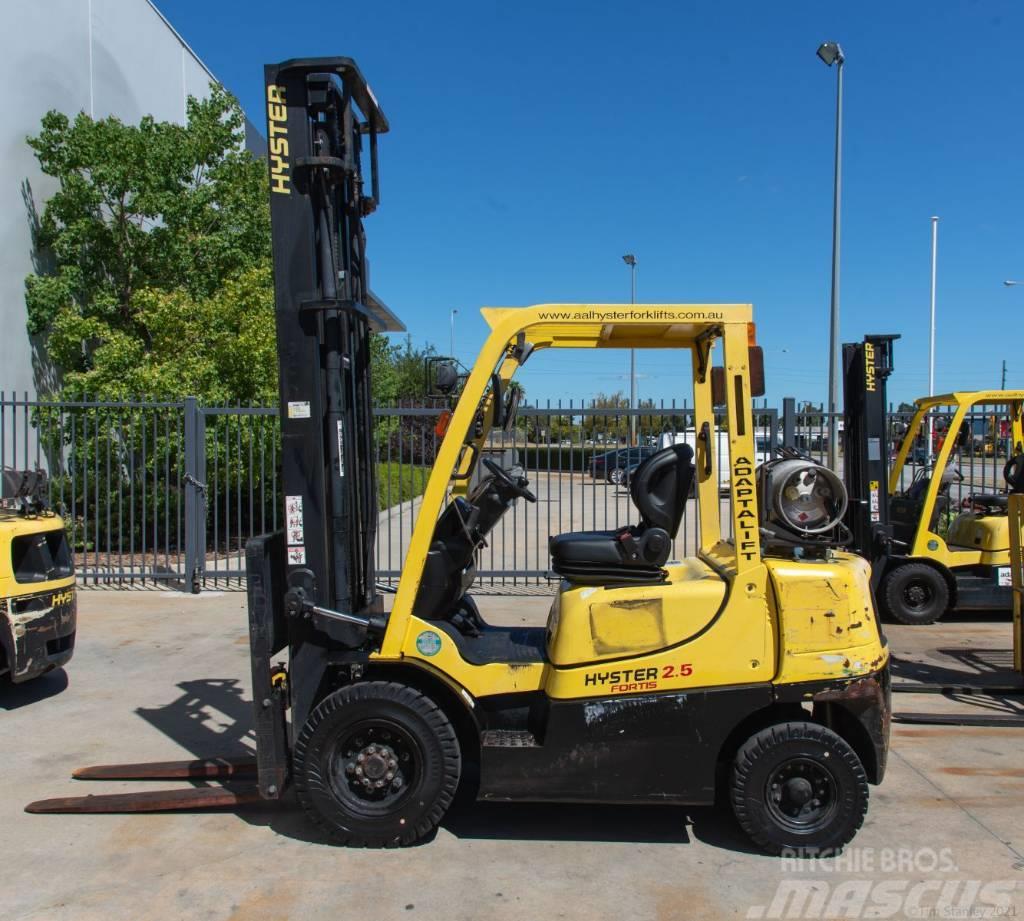 Hyster H2.50TX Chariots GPL